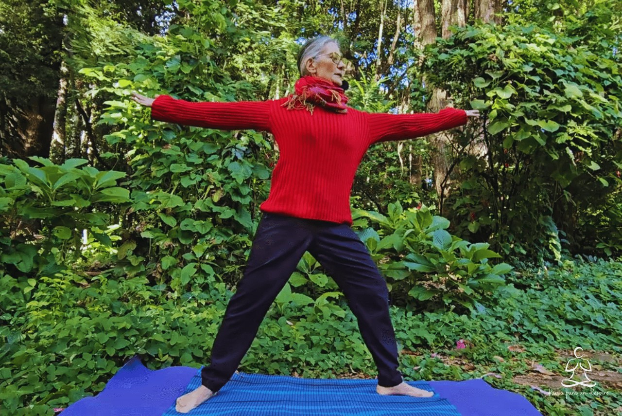 10 poses de yoga simples para relaxar e reduzir o estresse